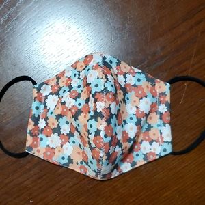 Face mask w/3 layers